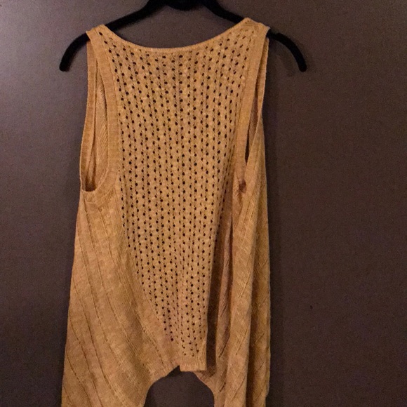Knit vest - Picture 2 of 4